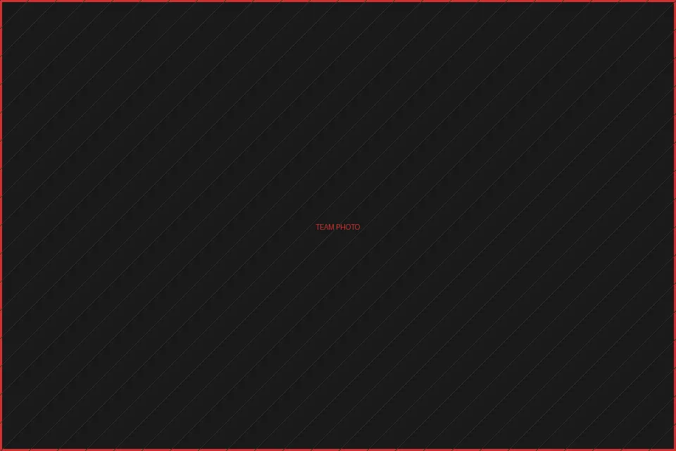 888集团 创始团队合影 - 赛博都市建设者